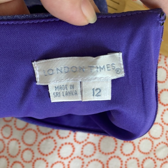 London Times Dress Tiered Purple Iridescent Cap Sleeve Mother Bride Raw Edge - Picture 10 of 16